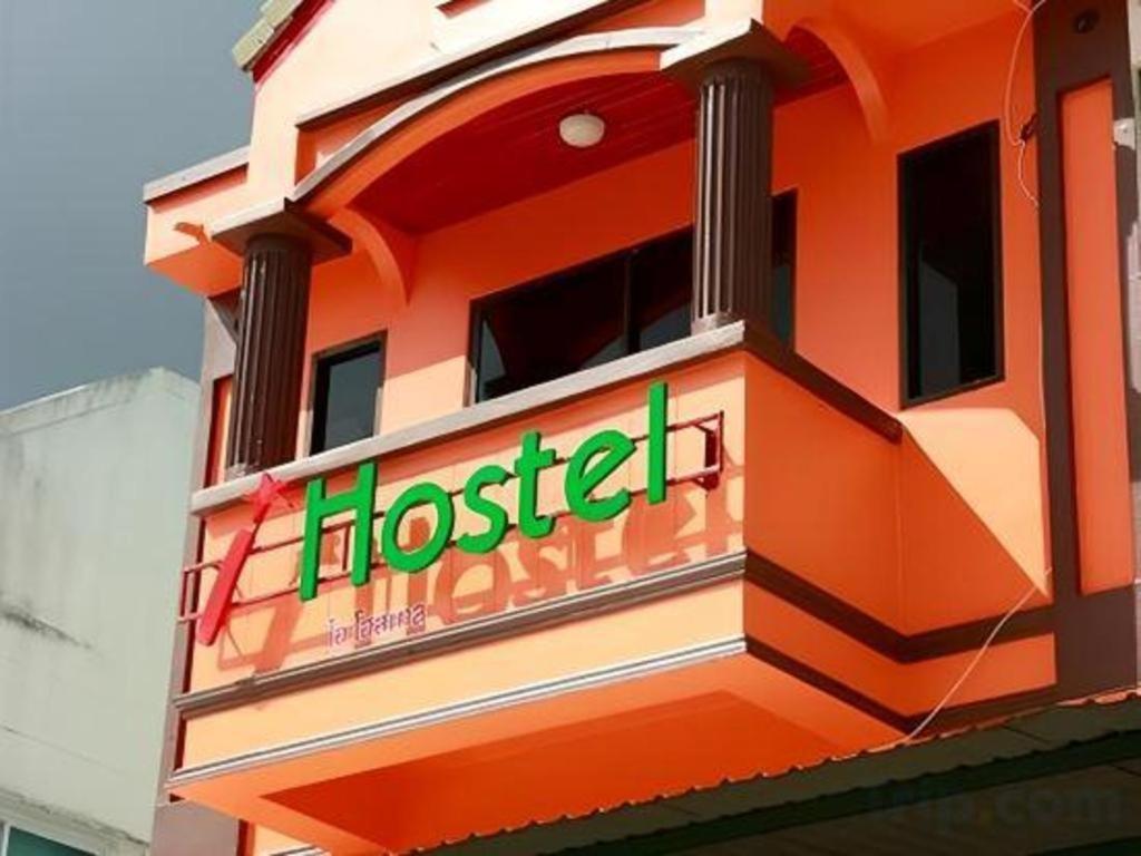 Oyo 586 I Hostel Phuket Bagian luar foto