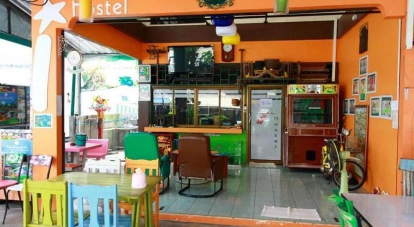 Oyo 586 I Hostel Phuket Bagian luar foto